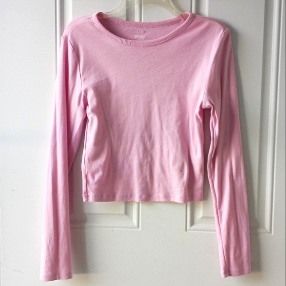 💕PINK Victoria secret crop top💕 - Picture 1 of 4